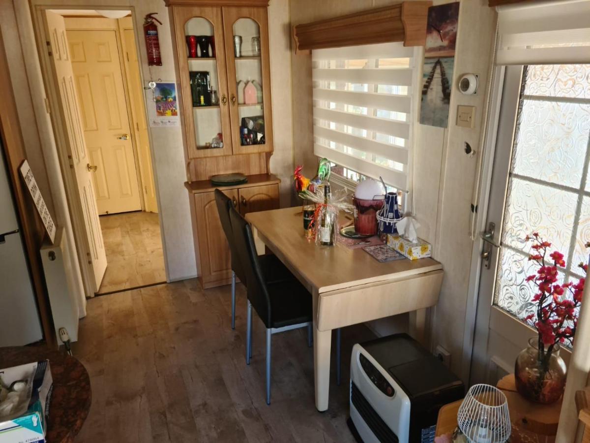 Sweet Home Oldeouwer Екстериор снимка